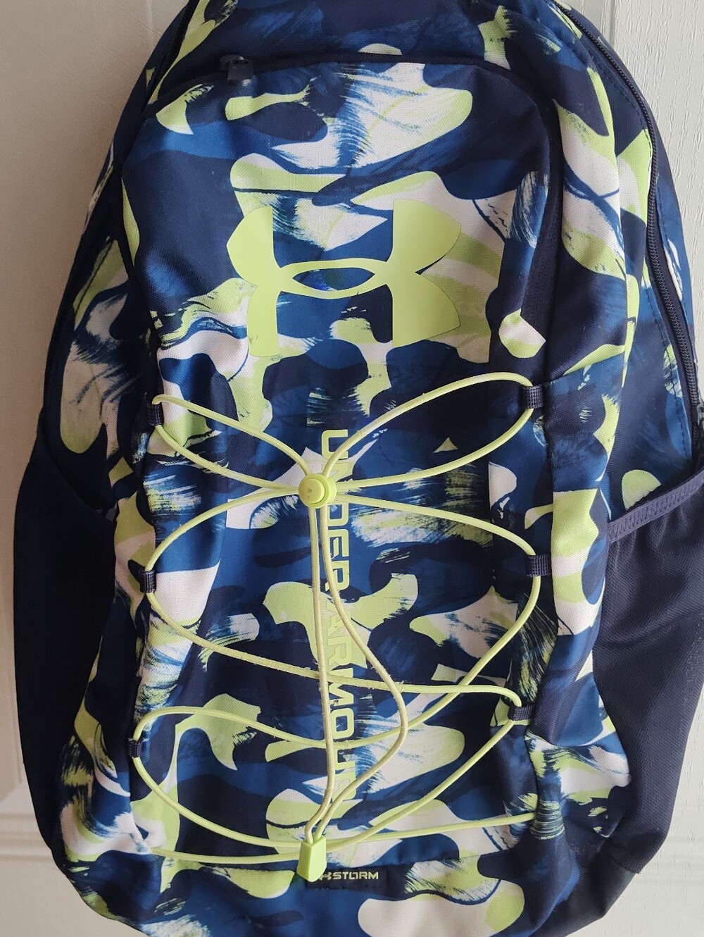 Under Armour backpack and matching lunchbox. EUC.
